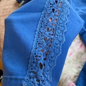 Soft Surroundings Crochet detail jeans in cornflower blue size 14T Tall